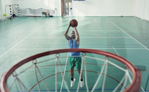 Conseils pour améliorer votre tir au panier de basket